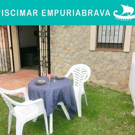 Empuriaapparts Piscimar Empuriabrava Exteriör bild