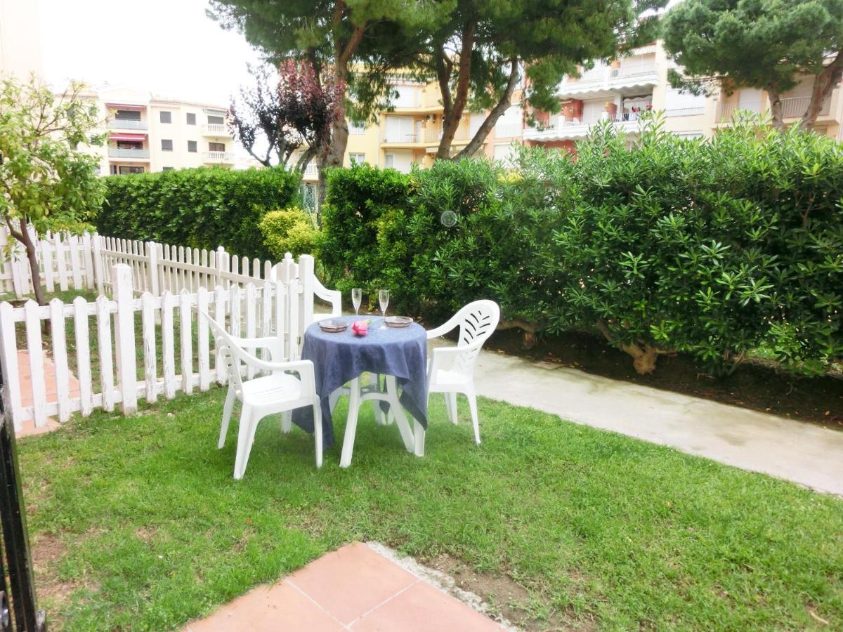 Empuriaapparts Piscimar Empuriabrava Exteriör bild